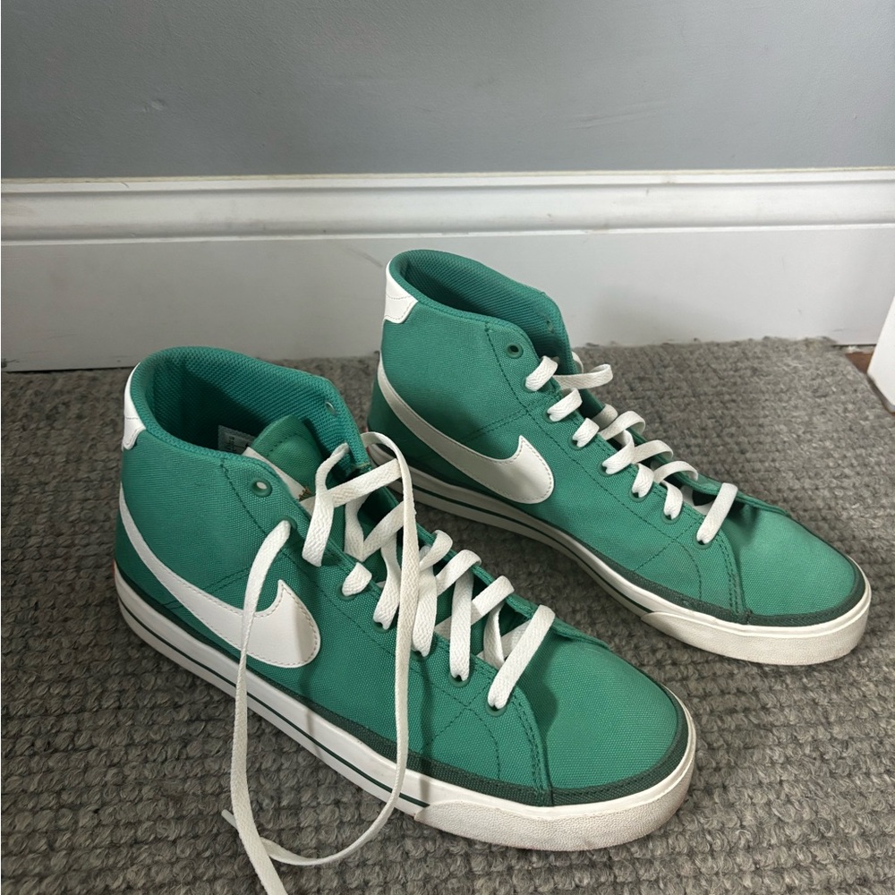 Green Nike Sneaker